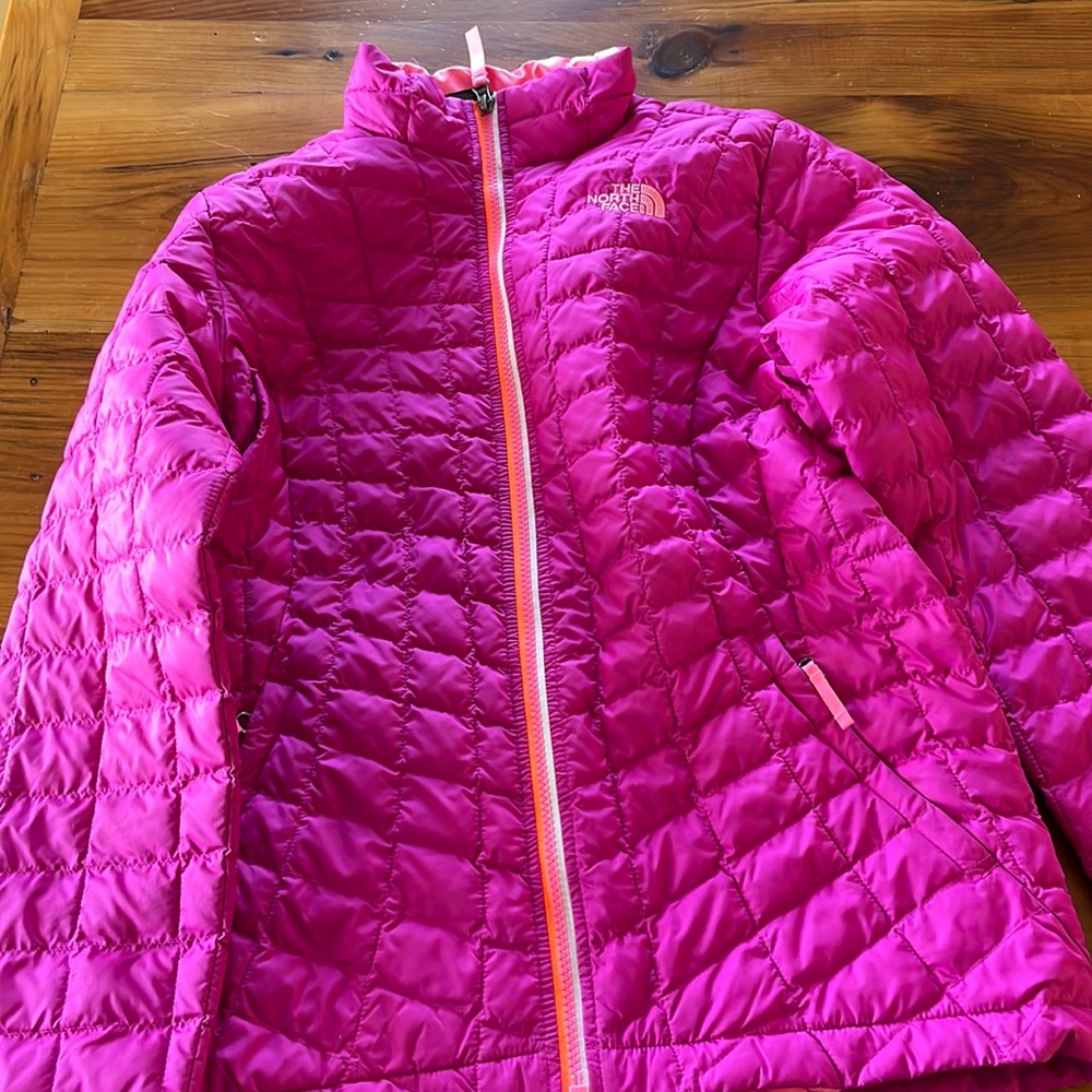 Girls North Face coat size Large: 14/16